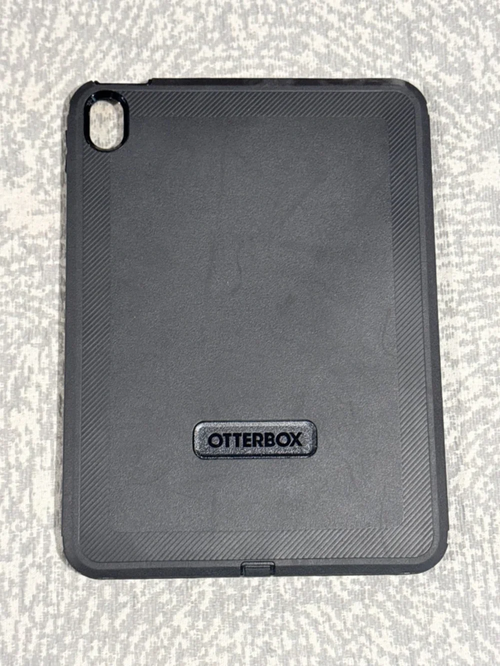 OtterBox Defender Series Case for iPad 10th Gen (10.9